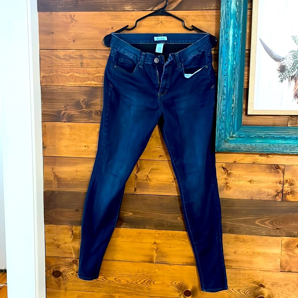 Dark skinny jeans